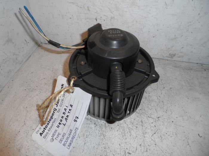 Motor de ventilador de calefactor de un Hyundai Lantra 1997
