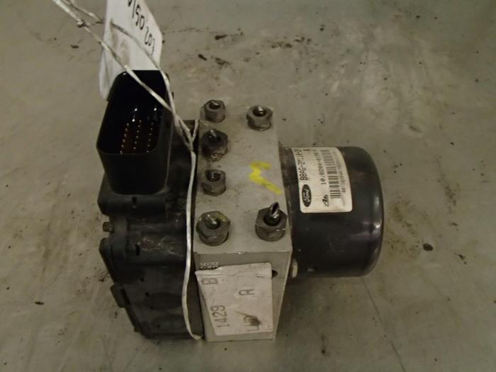Used ABS pump Ford Focus 1 Wagon 1.8 16V Price € 75,00 Margin scheme offered by Autosloopbedrijf Jan Pronk B.V.