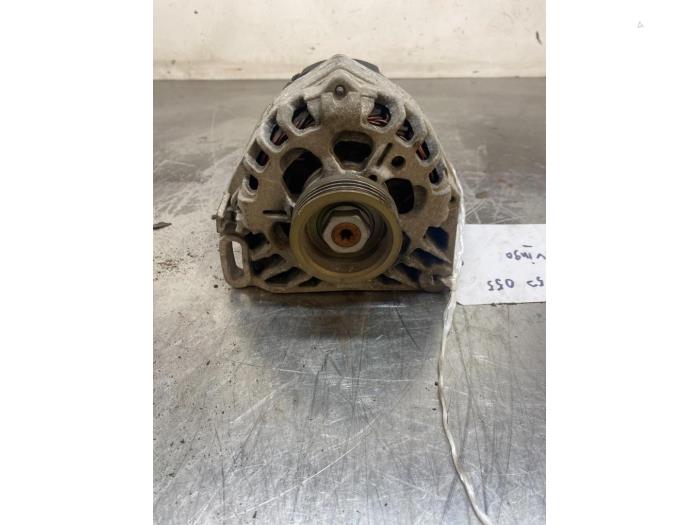 Dynamo från en Renault Twingo (C06) 1.2 2002