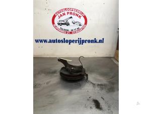 Used Knuckle, front left Opel Agila (B) 1.0 12V Price € 30,00 Margin scheme offered by Autosloopbedrijf Jan Pronk B.V.