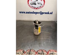 Used Electric fuel pump Renault Modus/Grand Modus (JP) 1.6 16V Price € 50,00 Margin scheme offered by Autosloopbedrijf Jan Pronk B.V.