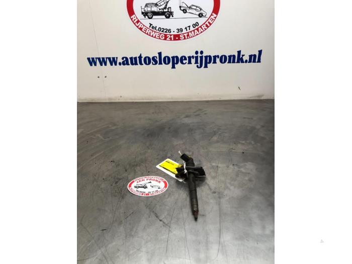 Usagé Injecteurs Audi A8 (D3) 4.0 TDI V8 32V Lang Quattro Prix € 100,00 Règlement à la marge proposé par Autosloopbedrijf Jan Pronk B.V.
