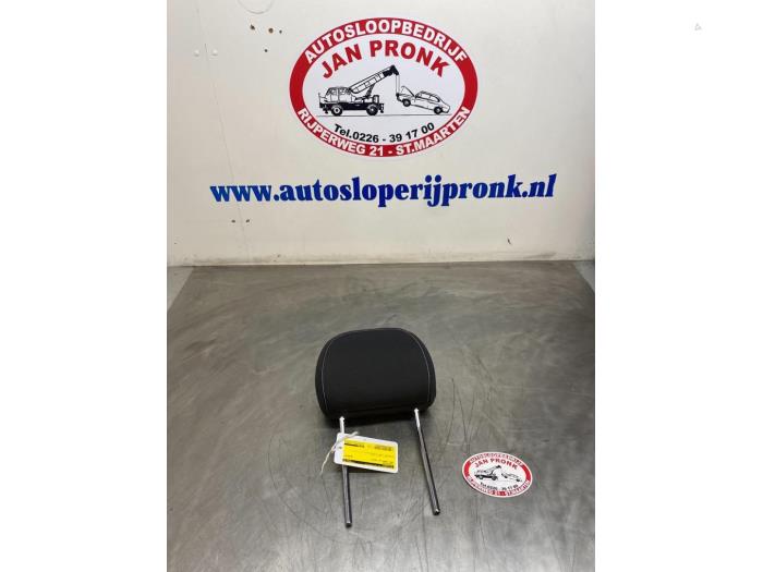 Używane Zaglówek Opel Corsa D 1.4 16V Twinport Cena € 15,00 Procedura marży oferowane przez Autosloopbedrijf Jan Pronk B.V.