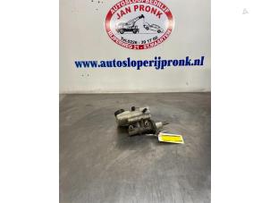 Used Master cylinder Opel Movano 2.3 CDTi 16V FWD Price € 85,00 Margin scheme offered by Autosloopbedrijf Jan Pronk B.V.
