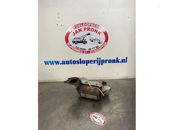 Używane Katalizator Renault Megane III Berline (BZ) 1.2 16V TCE 115 Cena € 175,00 Procedura marży oferowane przez Autosloopbedrijf Jan Pronk B.V.