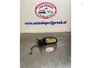 Used Wing mirror, right Volvo S80 (TR/TS) 2.4 T Turbo 20V Price € 40,00 Margin scheme offered by Autosloopbedrijf Jan Pronk B.V.