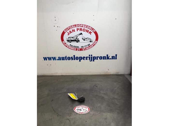 Używane Modul zaplonowy Volkswagen Golf II (19E) 1.8 GTI Cena € 25,00 Procedura marży oferowane przez Autosloopbedrijf Jan Pronk B.V.