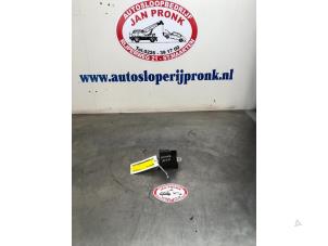 Used Tailgate lock mechanism Seat Mii 1.0 12V Price € 25,00 Margin scheme offered by Autosloopbedrijf Jan Pronk B.V.