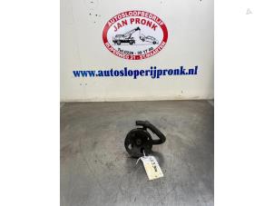 Used Power steering pump Volvo C70 (NC) 2.0 T 20V Price € 35,00 Margin scheme offered by Autosloopbedrijf Jan Pronk B.V.
