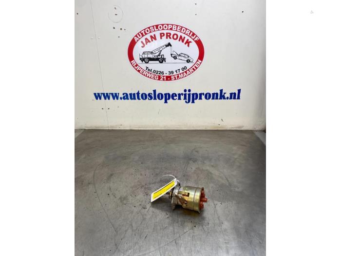 Used Ignition system (complete) Volkswagen Polo III (6N1) 1.4i 60 Price € 25,00 Margin scheme offered by Autosloopbedrijf Jan Pronk B.V.