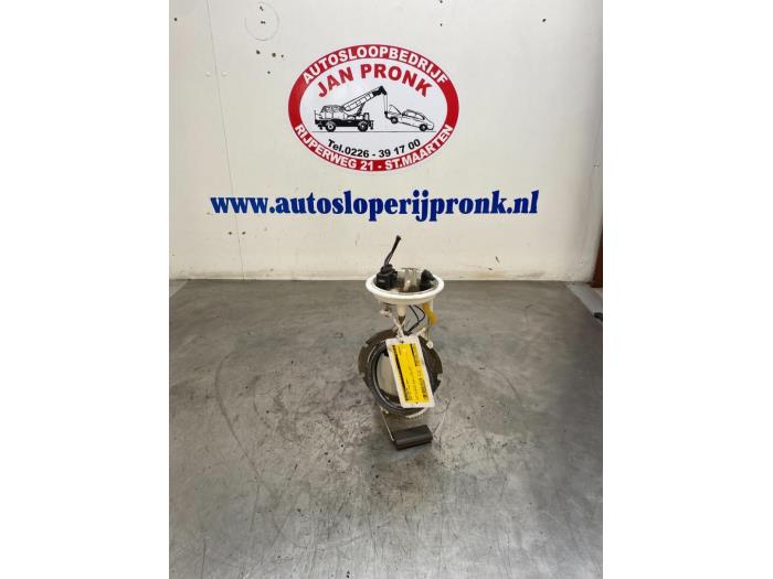 Gebrauchte Benzinpumpe Seat Mii 1.0 12V Preis € 40,00 Margenregelung angeboten von Autosloopbedrijf Jan Pronk B.V.
