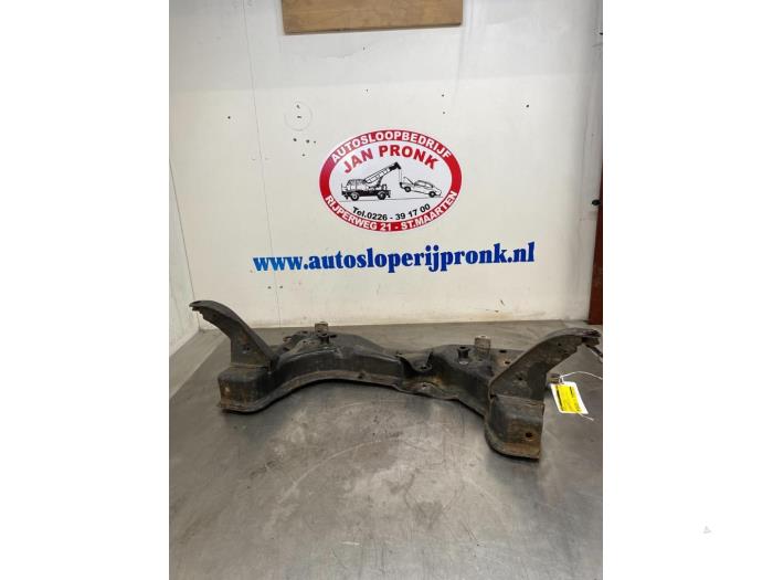 Gebrauchte Unterrahmen Ford Focus 1 1.6 16V Preis € 100,00 Margenregelung angeboten von Autosloopbedrijf Jan Pronk B.V.