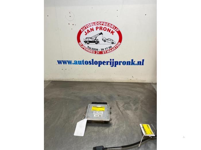 Used Engine management computer Kia Carens III (FG) 2.0i CVVT 16V Price € 75,00 Margin scheme offered by Autosloopbedrijf Jan Pronk B.V.