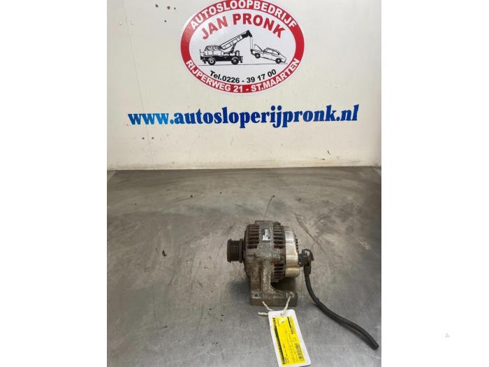 Usagé Dynamo Volvo V40 (VW) 1.8 16V Prix € 40,00 Règlement à la marge proposé par Autosloopbedrijf Jan Pronk B.V.