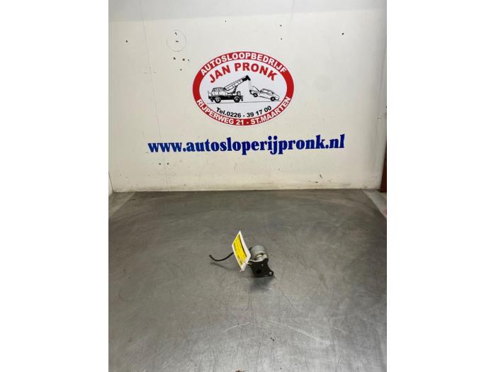 Gebrauchte AGR Ventil Chevrolet Epica 2.5 24V Preis € 40,00 Margenregelung angeboten von Autosloopbedrijf Jan Pronk B.V.