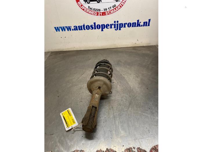 Front shock absorber rod, right from a Volkswagen Lupo (6X1) 1.4 16V 75 2001