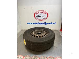 Used Wheel + tyre Volkswagen Crafter 2.5 TDI 28/30/32/35 MWB Price € 40,00 Margin scheme offered by Autosloopbedrijf Jan Pronk B.V.
