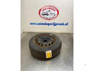Used Wheel + tyre Renault Twingo (C06) 1.2 Price € 40,00 Margin scheme offered by Autosloopbedrijf Jan Pronk B.V.