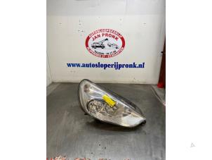 Used Headlight, right Ford S-Max (GBW) 2.0 16V Flexifuel Price € 75,00 Margin scheme offered by Autosloopbedrijf Jan Pronk B.V.