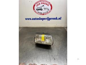Used Headlight, right Volkswagen Polo III (6N2) 1.4 16V 75 Price € 30,00 Margin scheme offered by Autosloopbedrijf Jan Pronk B.V.