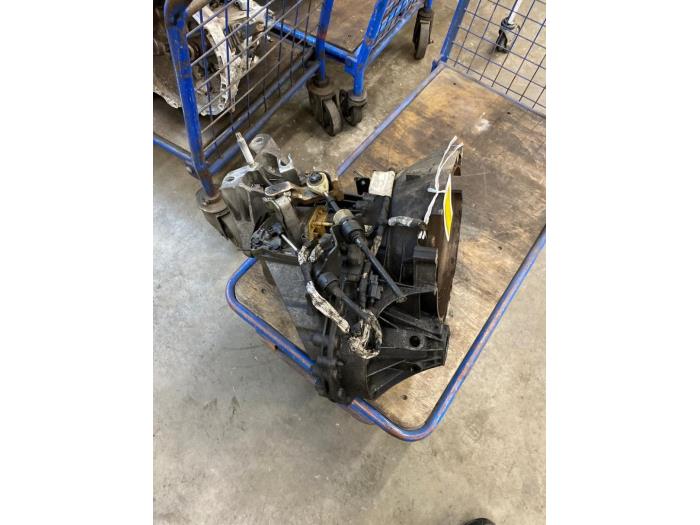Gebrauchte Getriebe Ford Transit 2.2 TDCi 16V Preis € 400,00 Margenregelung angeboten von Autosloopbedrijf Jan Pronk B.V.