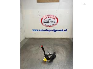 Used Rear seatbelt tensioner, right BMW 3 serie Touring (E91) 318i 16V Price € 50,00 Margin scheme offered by Autosloopbedrijf Jan Pronk B.V.