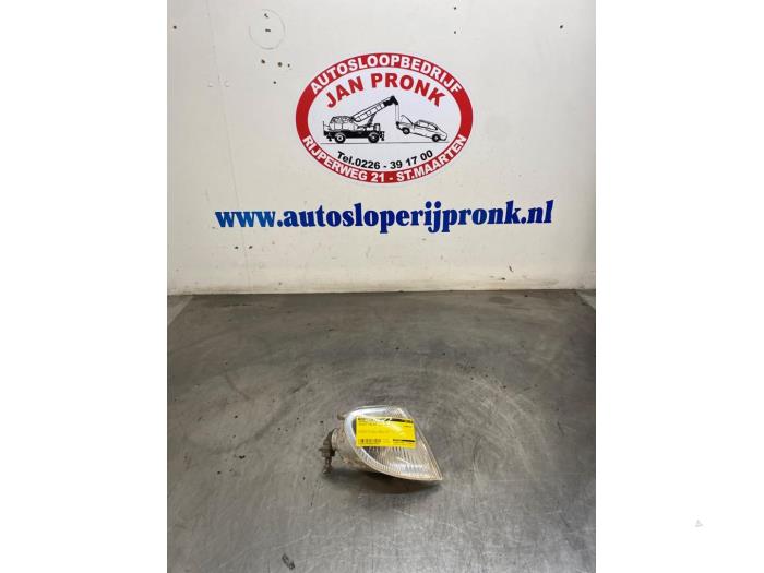 Gebrauchte Blinkerglas rechts Peugeot Partner 1.9 D Preis € 15,00 Margenregelung angeboten von Autosloopbedrijf Jan Pronk B.V.