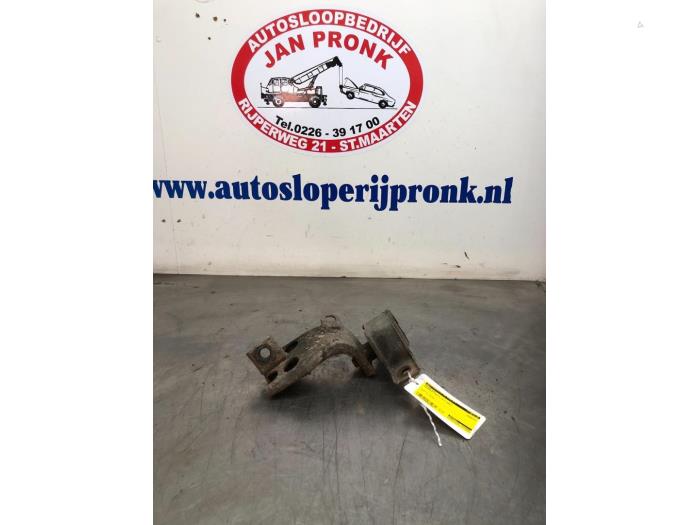 Engine mount from a Daewoo Matiz 0.8 S,SE 2002