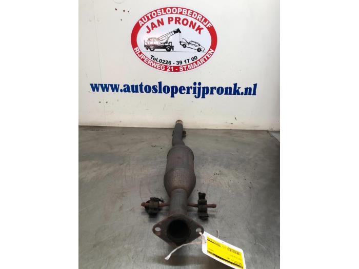 Usagé Catalyseur Ford Focus 1 Wagon 1.6 16V Prix € 100,00 Règlement à la marge proposé par Autosloopbedrijf Jan Pronk B.V.