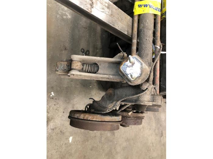 Gebrauchte Hinterachse Vorderradantrieb Peugeot 306 Break (7E) 1.6i XR,XT,ST Preis € 125,00 Margenregelung angeboten von Autosloopbedrijf Jan Pronk B.V.