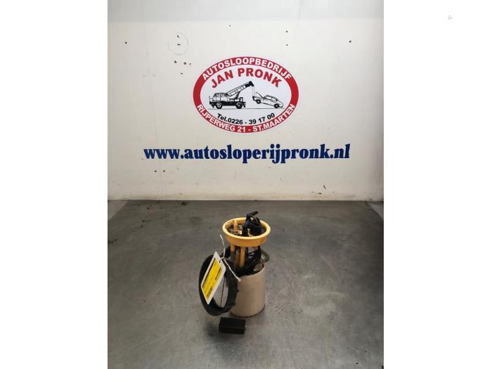 Usagé Pompe à carburant Volkswagen Polo V (6R) 1.4 TDI DPF BlueMotion technology Prix € 50,00 Règlement à la marge proposé par Autosloopbedrijf Jan Pronk B.V.
