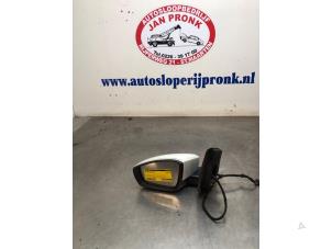 Used Wing mirror, left Volkswagen Polo V (6R) 1.4 TDI DPF BlueMotion technology Price € 50,00 Margin scheme offered by Autosloopbedrijf Jan Pronk B.V.