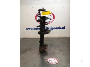 Used Front shock absorber rod, right Peugeot 308 SW (4E/H) 1.6 16V THP 150 Price € 40,00 Margin scheme offered by Autosloopbedrijf Jan Pronk B.V.