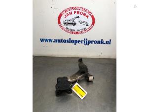 Used Front wishbone, left Ford Focus 3 1.0 Ti-VCT EcoBoost 12V 100 Price € 40,00 Margin scheme offered by Autosloopbedrijf Jan Pronk B.V.
