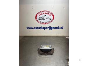Używane Radioodtwarzacz CD Nissan Pixo (D31S) 1.0 12V Cena € 25,00 Procedura marży oferowane przez Autosloopbedrijf Jan Pronk B.V.