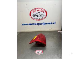 Used Taillight, left Peugeot 307 SW (3H) 1.6 16V Price € 40,00 Margin scheme offered by Autosloopbedrijf Jan Pronk B.V.