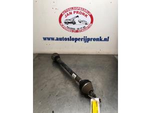 Used Front drive shaft, right Volkswagen Caddy III (2KA,2KH,2CA,2CH) 1.6 TDI 16V Price € 40,00 Margin scheme offered by Autosloopbedrijf Jan Pronk B.V.