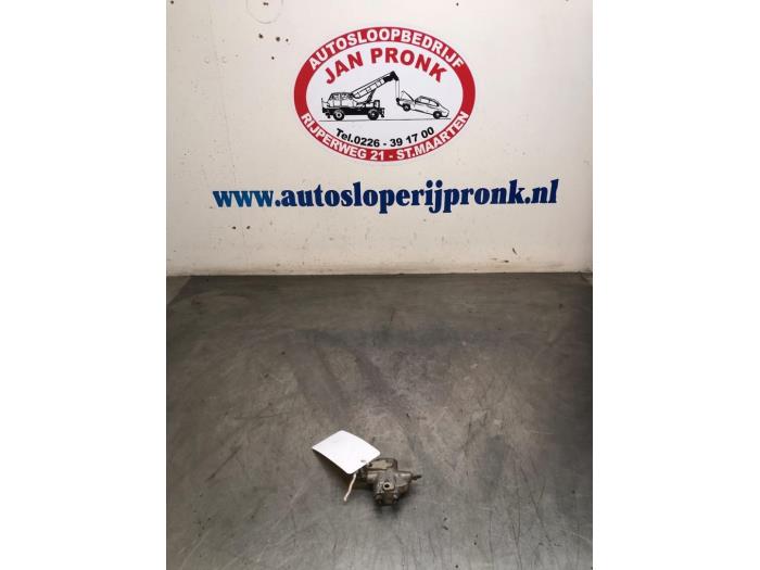 Begagnade EBD-system Toyota Yaris Verso (P2) 1.3 16V Pris € 100,00 Marginaltabell erbjuds av Autosloopbedrijf Jan Pronk B.V.