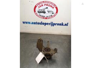Used Knuckle, front right Ford Focus 2 Wagon 1.8 16V Price € 40,00 Margin scheme offered by Autosloopbedrijf Jan Pronk B.V.