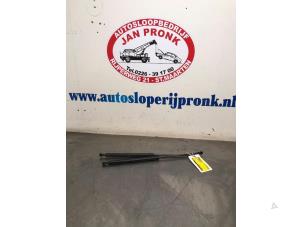 Used Set of gas struts for boot Fiat Panda (169) 1.2 Fire Price € 20,00 Margin scheme offered by Autosloopbedrijf Jan Pronk B.V.