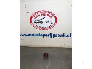 Used Panic lighting switch Peugeot Bipper (AA) 1.4 Price € 25,00 Margin scheme offered by Autosloopbedrijf Jan Pronk B.V.