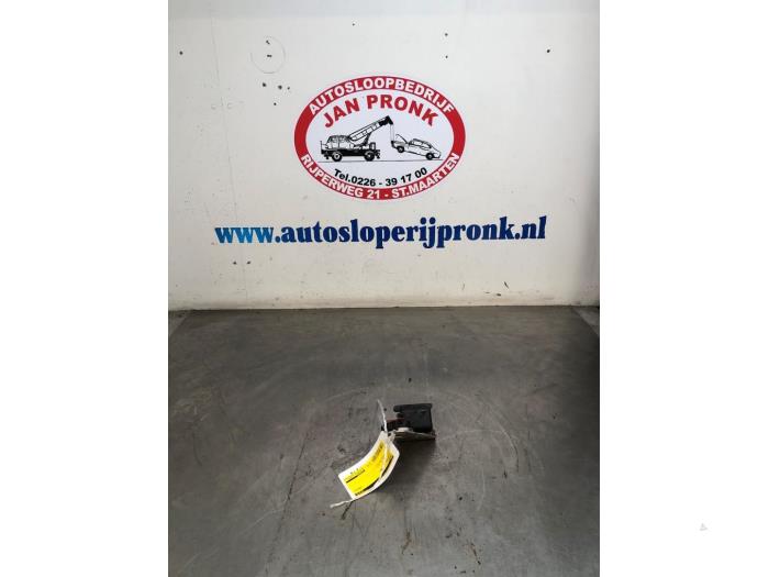Gebrauchte Zündspule Volvo 850 2.5i GLT 20V Preis € 25,00 Margenregelung angeboten von Autosloopbedrijf Jan Pronk B.V.