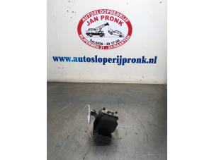 Used ABS pump BMW 5 serie (E39) 520i 24V Price € 150,00 Margin scheme offered by Autosloopbedrijf Jan Pronk B.V.