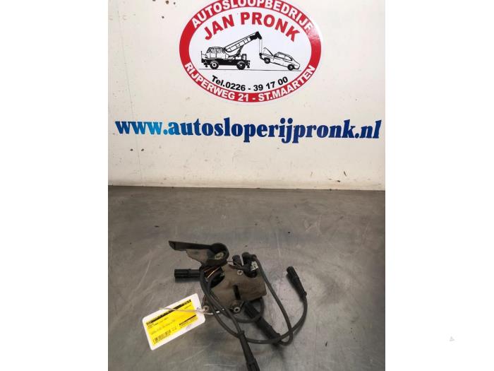 Usagé Bobine Fiat Panda (169) 1.2 Fire Prix € 25,00 Règlement à la marge proposé par Autosloopbedrijf Jan Pronk B.V.