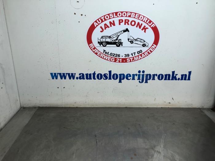 Używane Panel przedni Opel Movano 2.3 CDTi 16V FWD Cena € 150,00 Procedura marży oferowane przez Autosloopbedrijf Jan Pronk B.V.