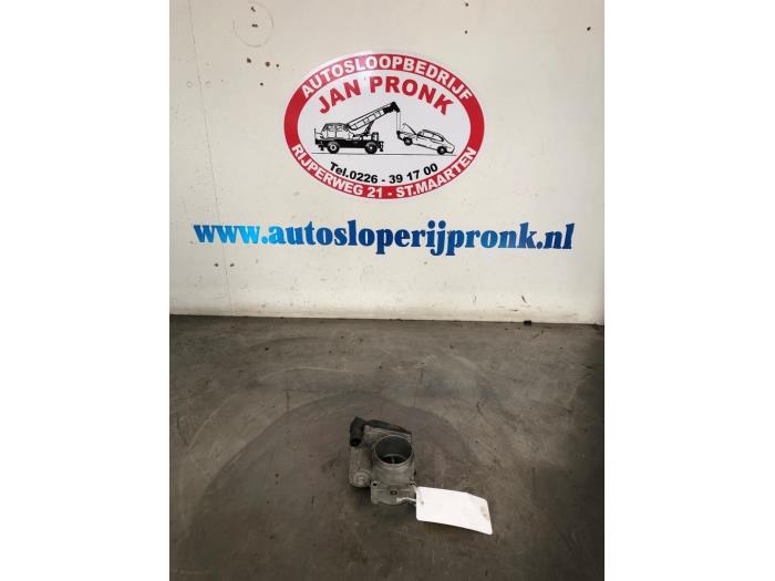 Usagé Boitier papillon Volkswagen Golf V (1K1) 1.4 16V Prix € 20,00 Règlement à la marge proposé par Autosloopbedrijf Jan Pronk B.V.