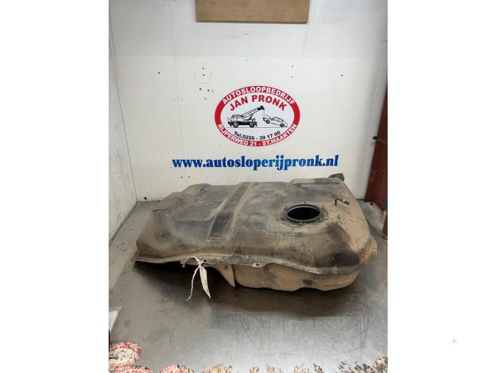 Begagnade Tank Mitsubishi ASX 1.6 MIVEC 16V Pris € 75,00 Marginaltabell erbjuds av Autosloopbedrijf Jan Pronk B.V.