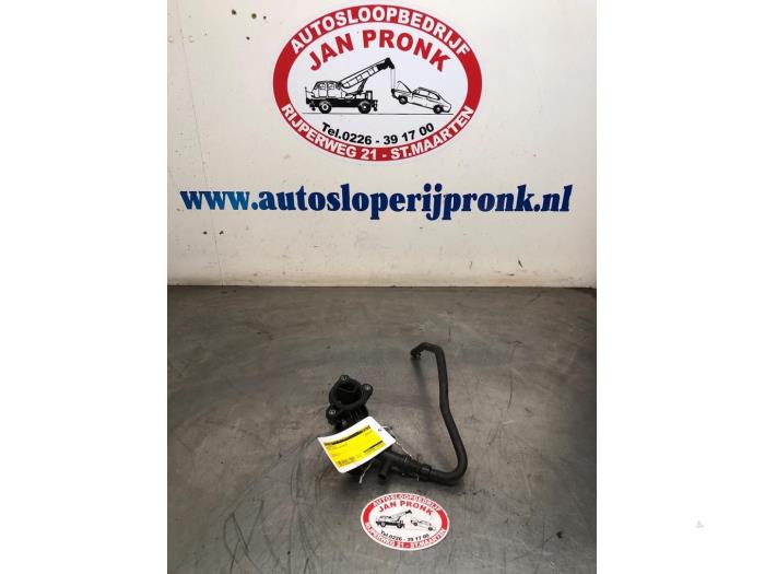 Begagnade Vattenrör Opel Astra J Sports Tourer (PD8/PE8/PF8) 1.4 Turbo 16V Pris € 20,00 Marginaltabell erbjuds av Autosloopbedrijf Jan Pronk B.V.