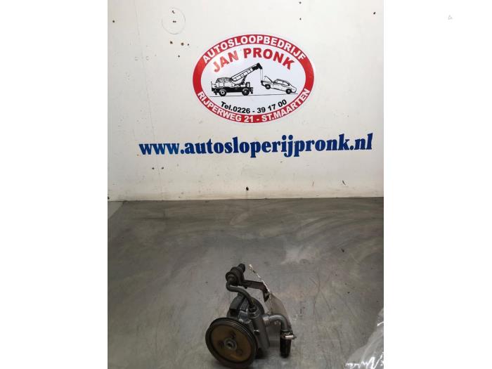 Usagé Pompe de direction MG ZR 1.4 16V 105 Prix € 40,00 Règlement à la marge proposé par Autosloopbedrijf Jan Pronk B.V.