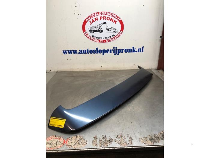 Begagnade Spoiler Mitsubishi Grandis (NA) 2.4 16V MIVEC Pris € 75,00 Marginaltabell erbjuds av Autosloopbedrijf Jan Pronk B.V.